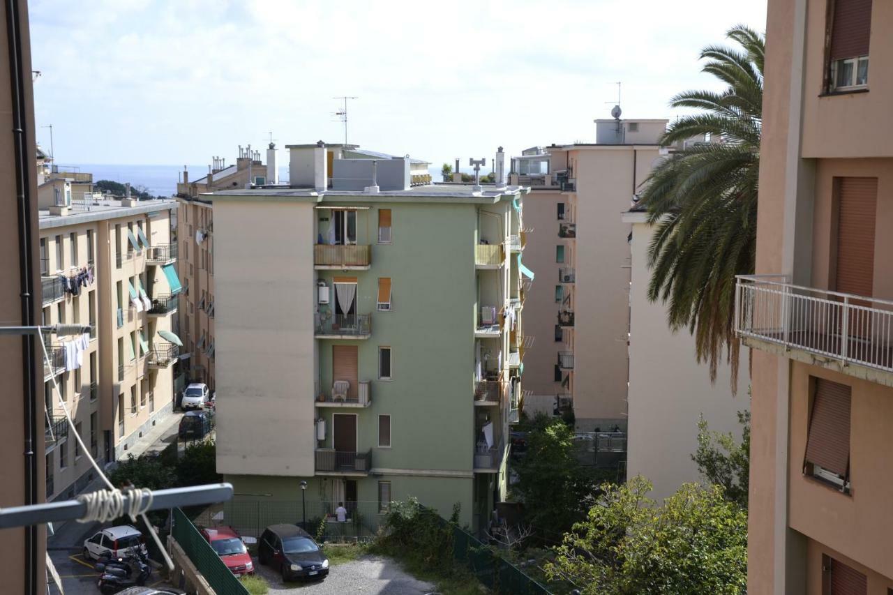 Il Nido Di Quarto Con Park Auto Macchine Piccole Segmento B Gênes Extérieur photo